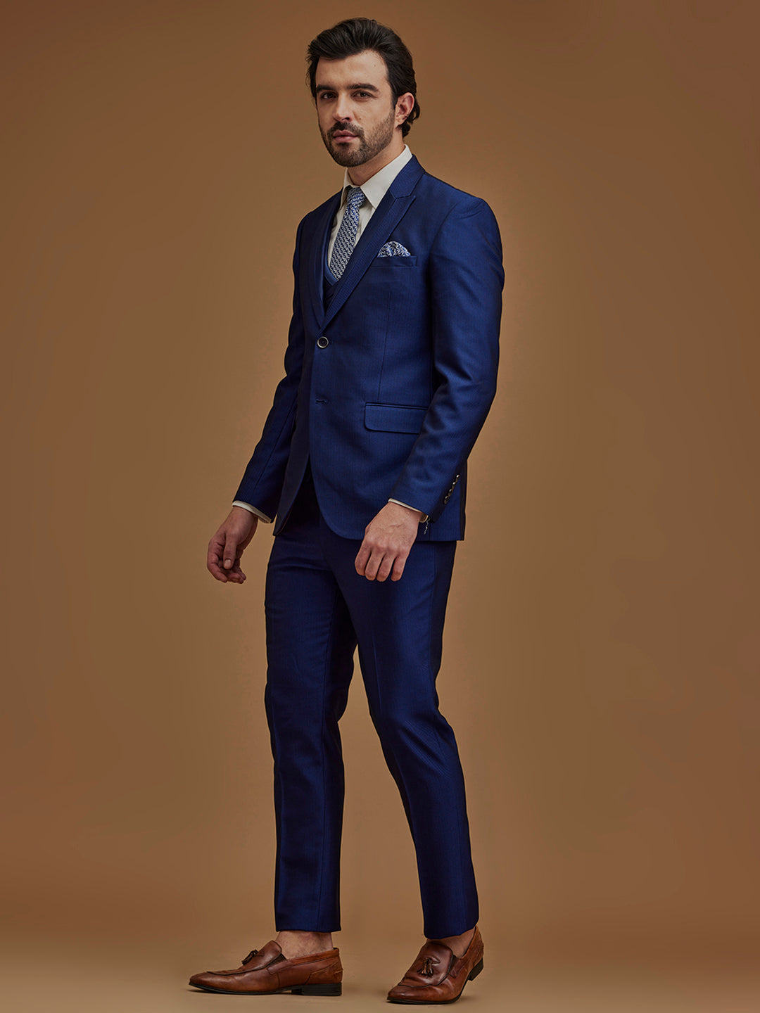 Single Breasted Textured Blue Five Piece Suit