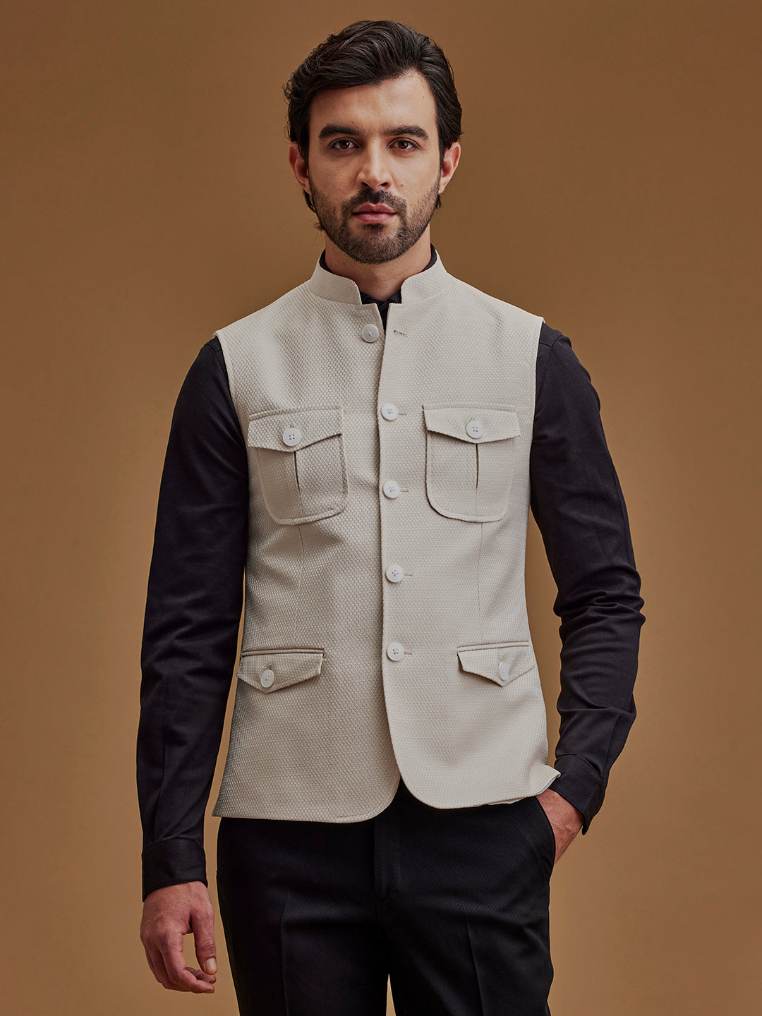 Textured Beige Bundi