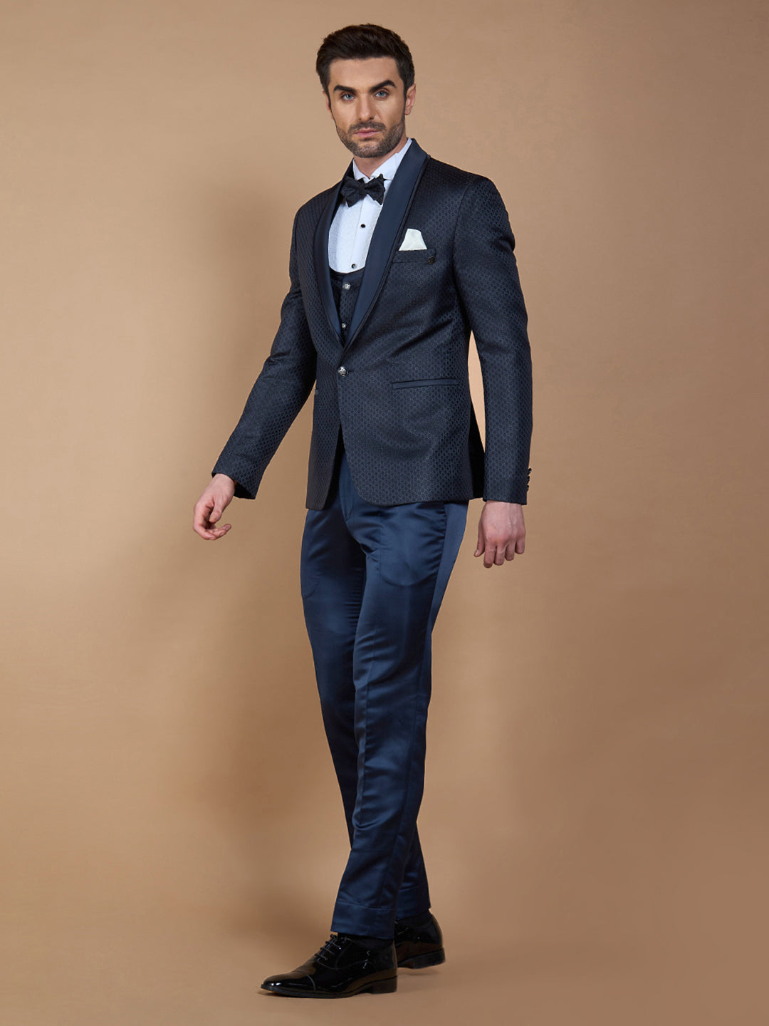 Blue Textured Casual Wear Suit