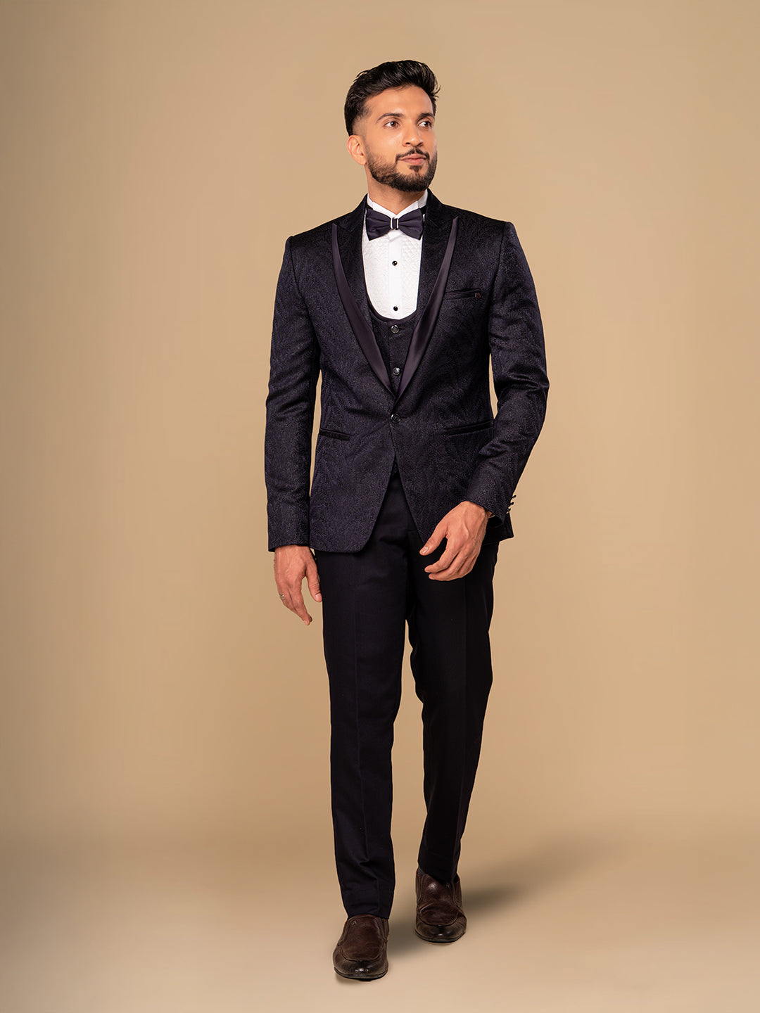 Men's Dark Purple Tuxedo With Notched Collar Suit
