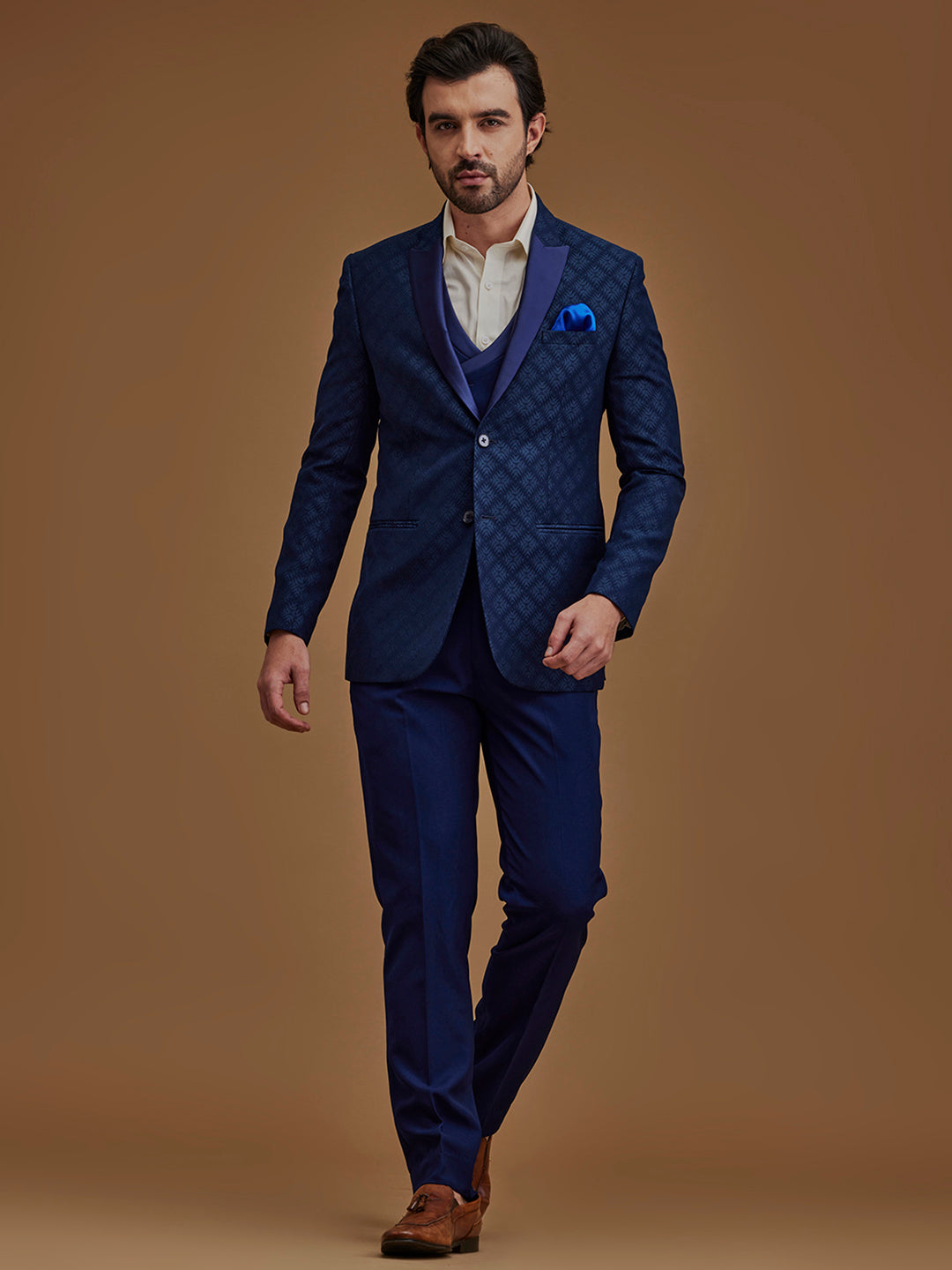 Blue Printed Single Breasted Five Piece Suit