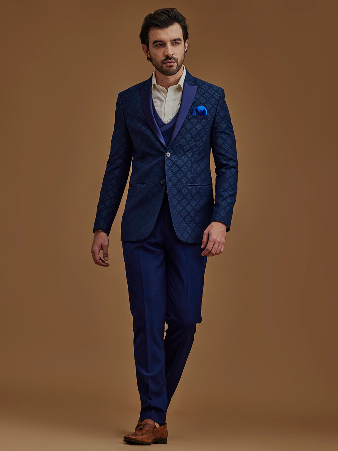 Blue Printed Single Breasted Five Piece Suit