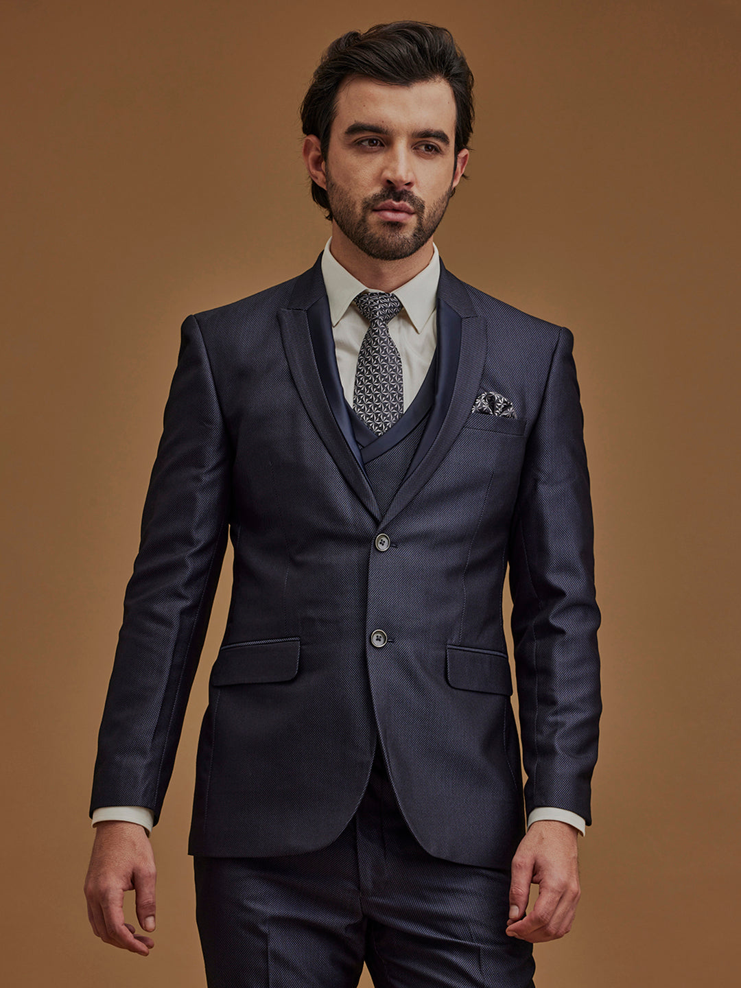 Single Breasted Textured Grey Five Piece Suit