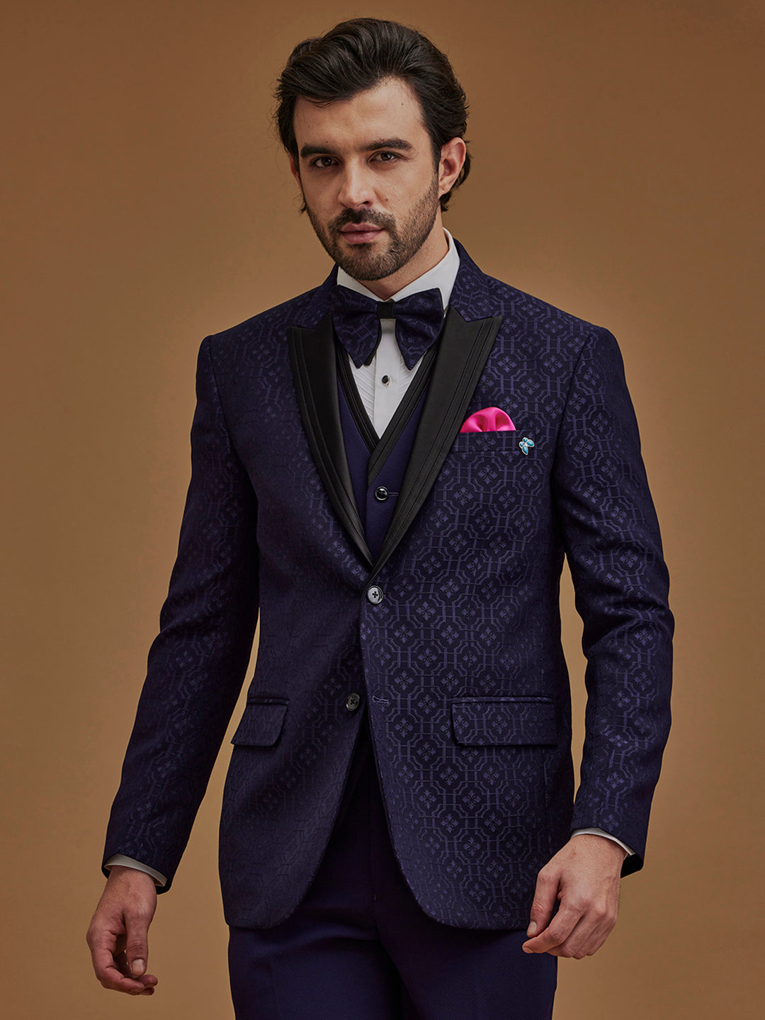 Double Toned Textured Five Piece Suit