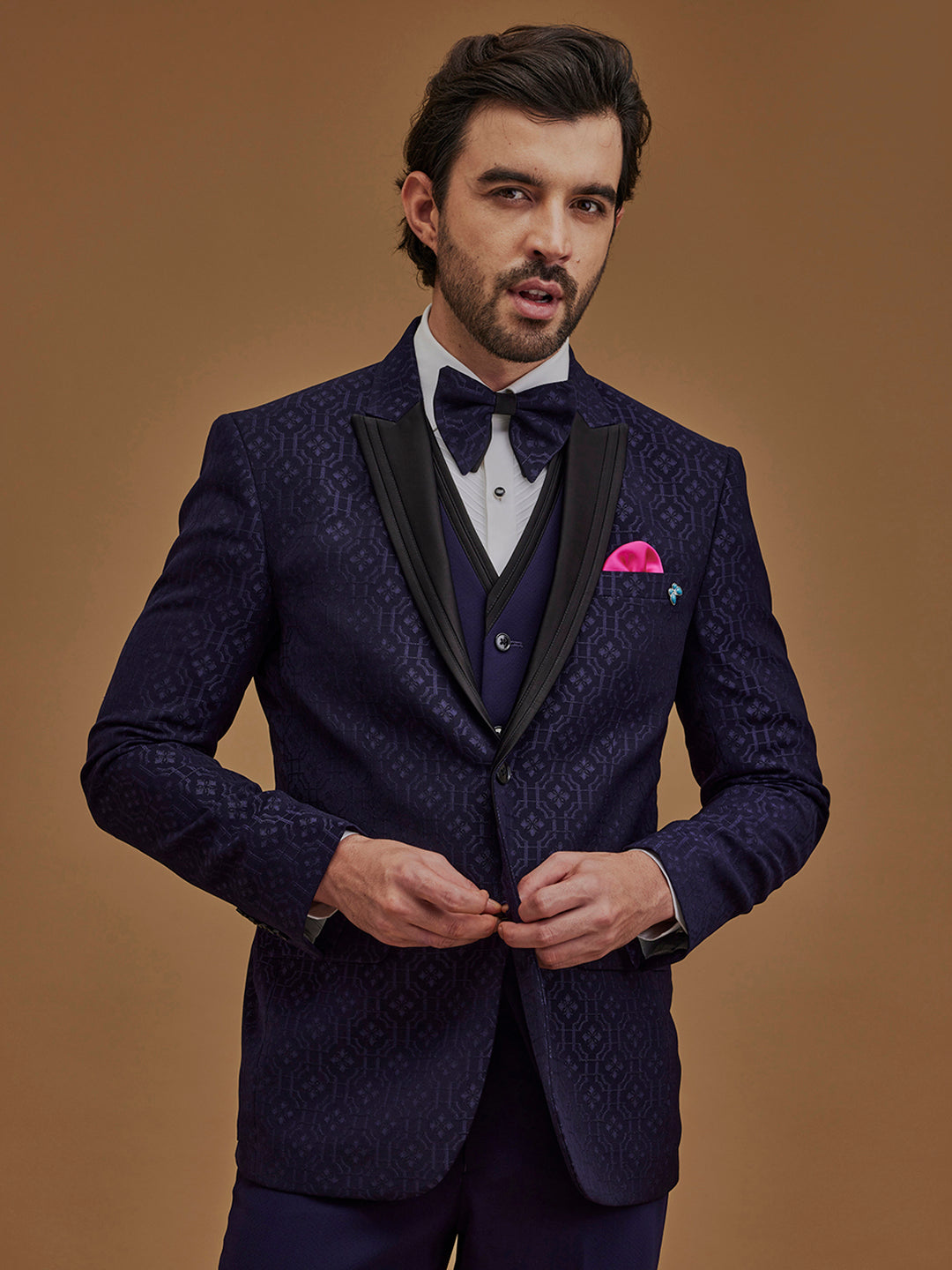 Double Toned Textured Five Piece Suit