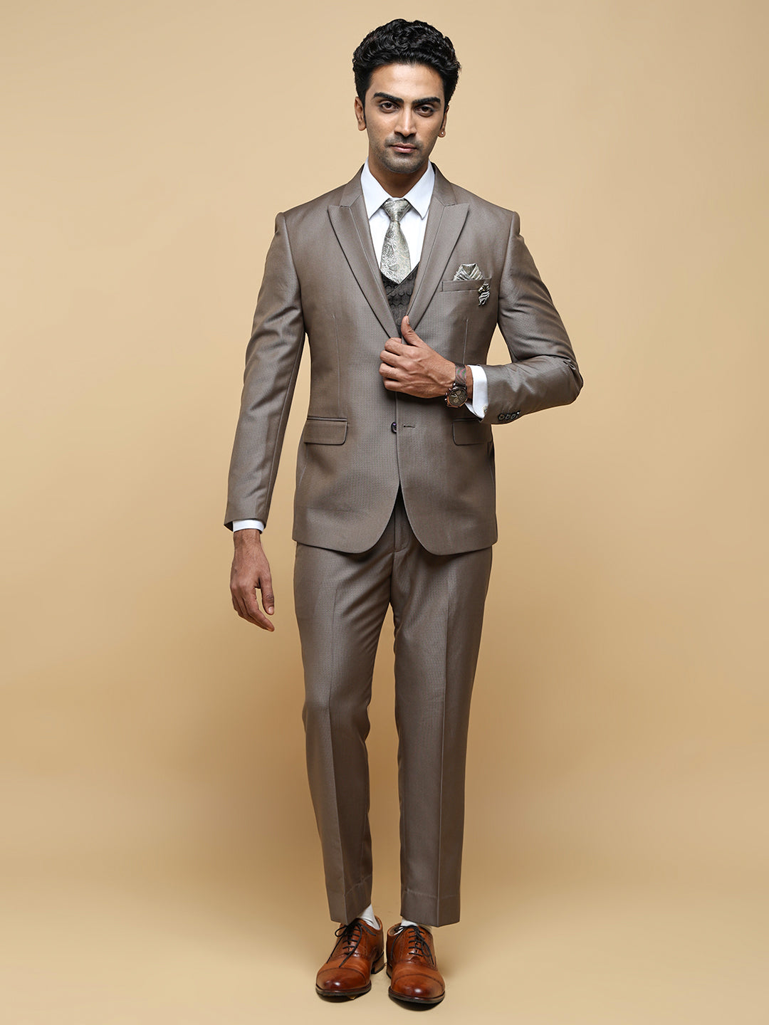 Men’s Textured Peak Collar Suit Set